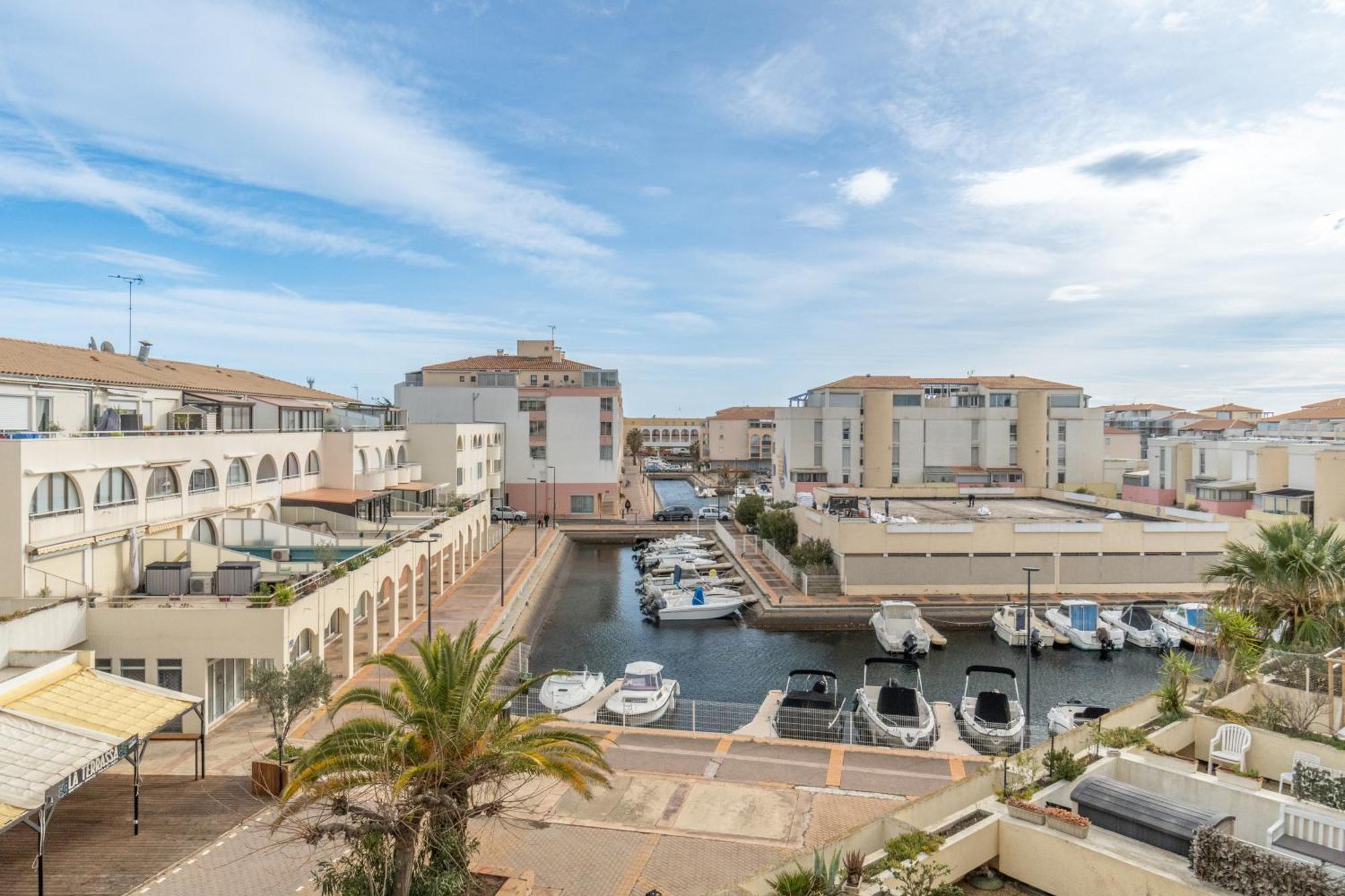 Appt T2 Cabine Clim Parking Privee Vu Mer Sète Kültér fotó
